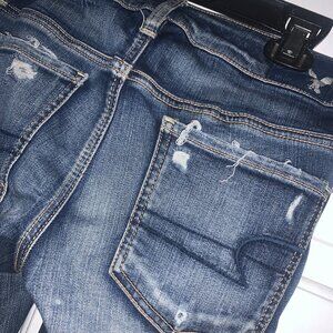 AMERICAN EAGLE, CROPPED JEGGINGS, DISTRESSED DENIM, SIZE 2